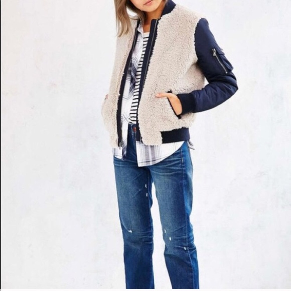 Levi’s Sherpa varsity bomber jacket in navy small